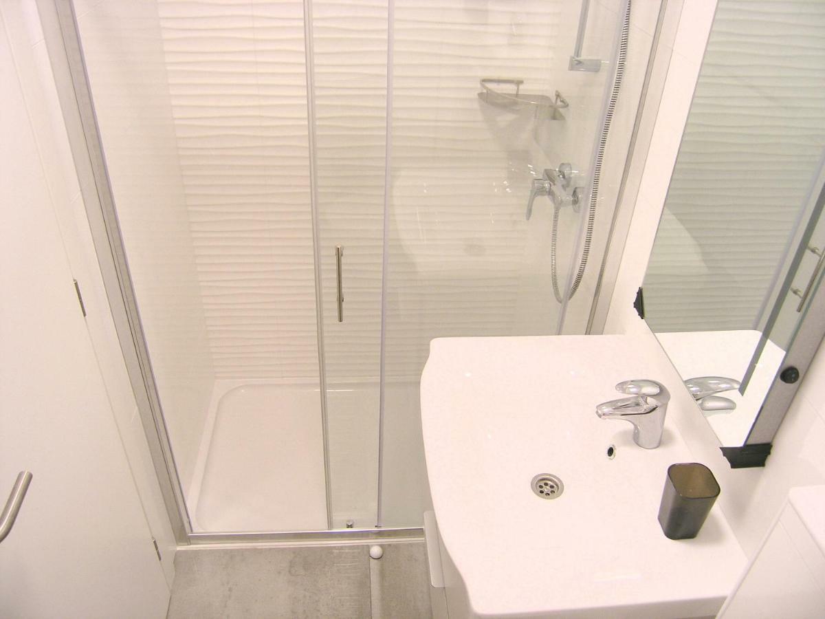 Apartment Zora คิร์ก ภายนอก รูปภาพ